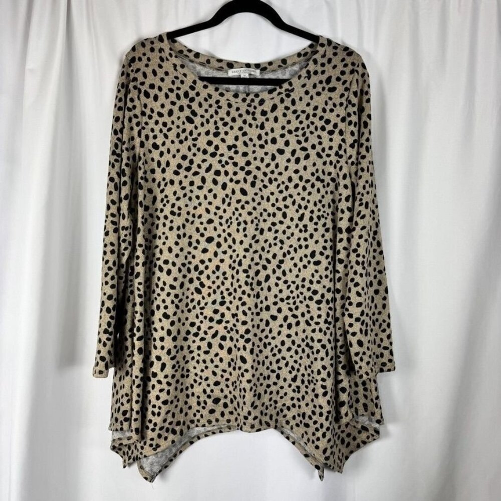 Green Envelope Oatmeal Asymmetrical Sharkbite Hem Knit Tunic Spotted Stretch‎ 1X